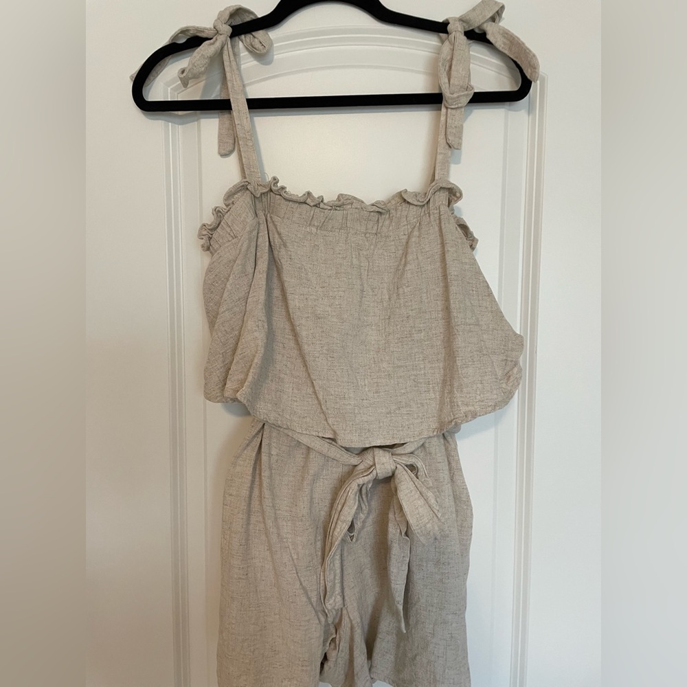 Vici oatmeal colored romper